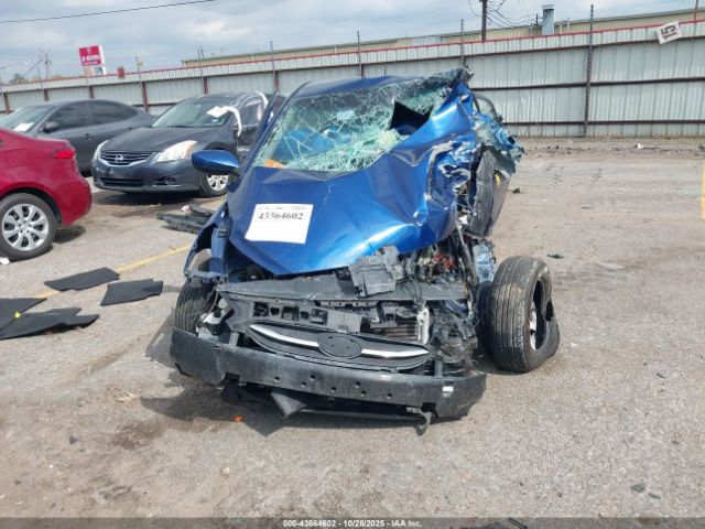 Hyundai ACCENT Gls Image 11