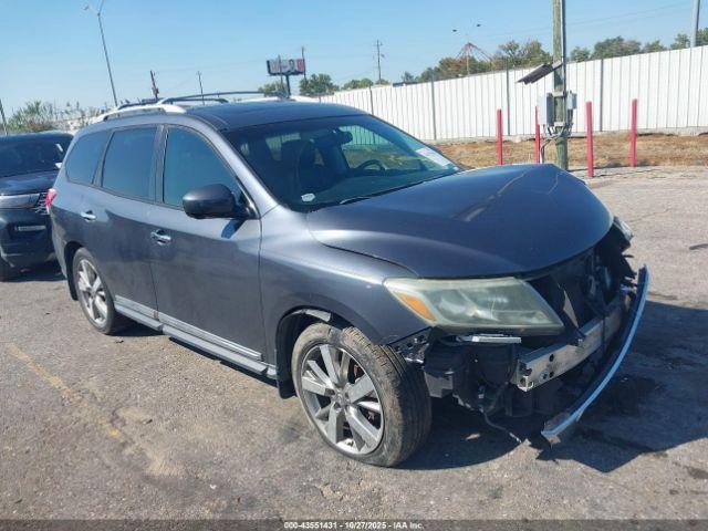  Salvage Nissan Pathfinder