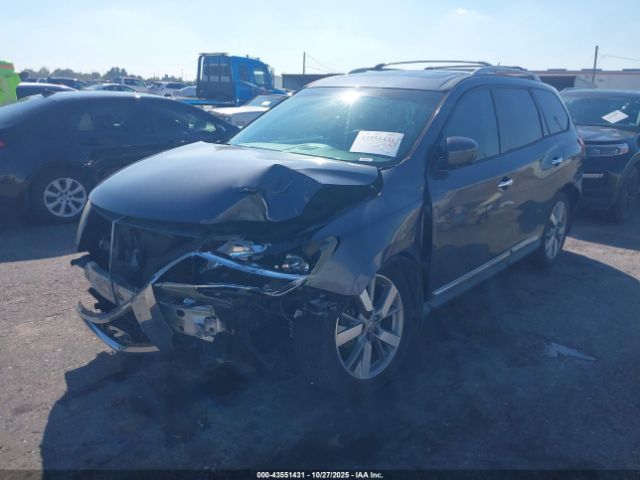 Nissan Pathfinder Platinum Image 8