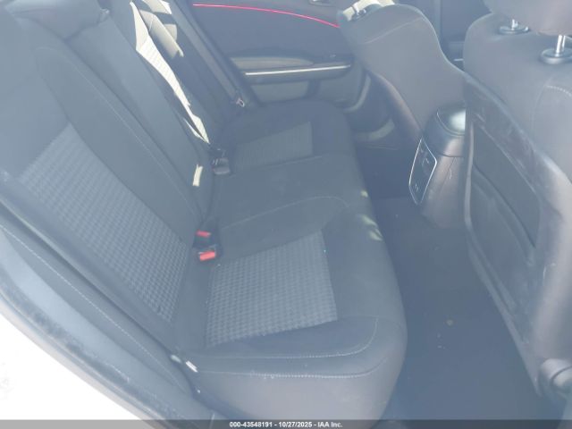 Dodge Charger Image 7