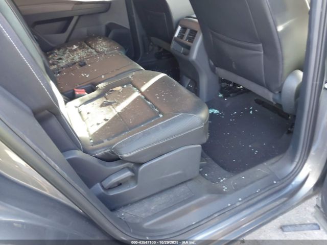 Volkswagen Atlas Image 8