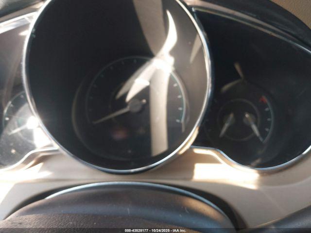 Chevrolet Malibu 1lt Image 8