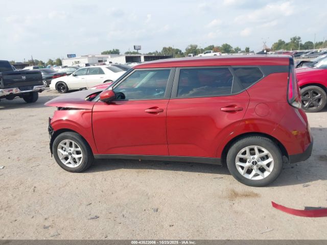Kia Soul Lx Image 11