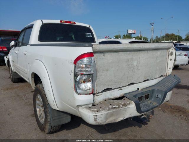 Toyota Tundra Limited V8 Image 2