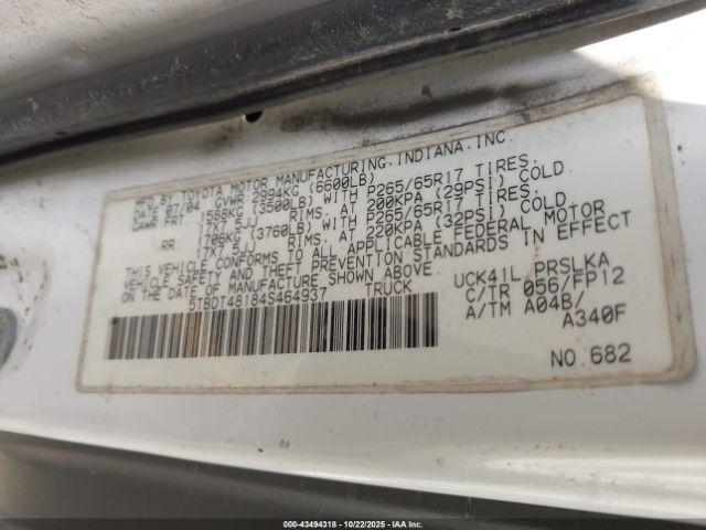 Toyota Tundra Limited V8 Image 9