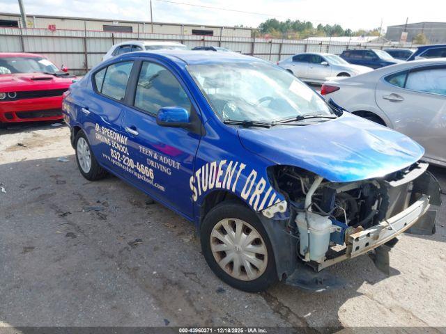  Salvage Nissan Versa