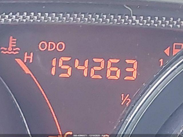 Nissan Versa 1.6 Sv Image 16