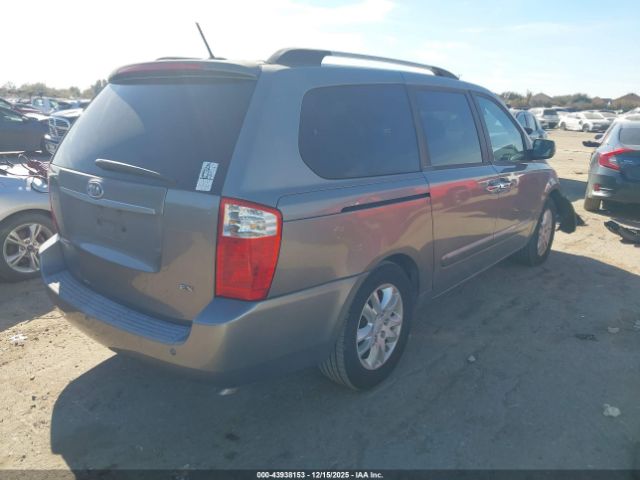 Kia Sedona Ex Image 2