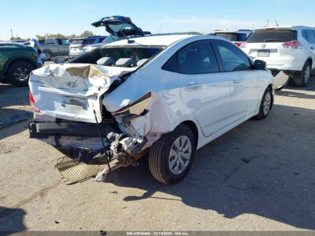 Hyundai ACCENT Gls Image 2