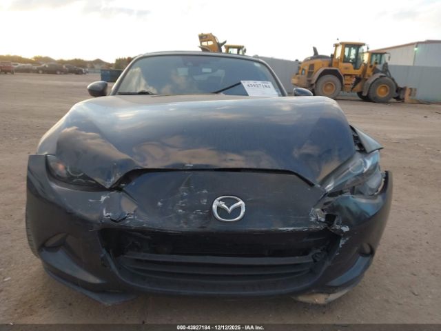 Mazda MX-5 Miata Grand Touring Image 9