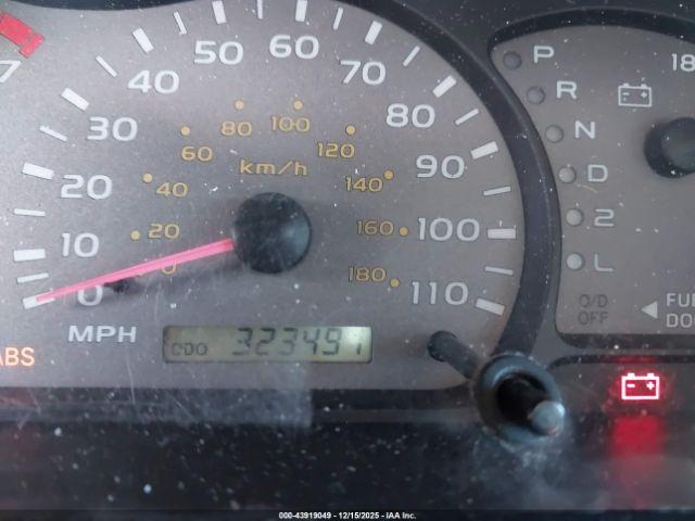 Toyota Sequoia Sr5 V8 Image 13