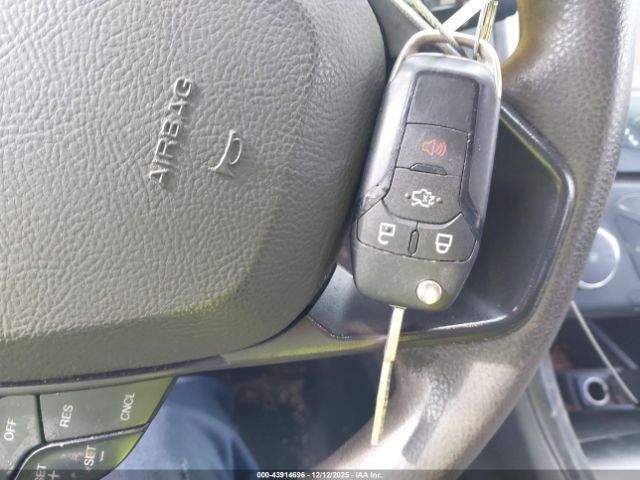 Ford Fusion Se Image 14