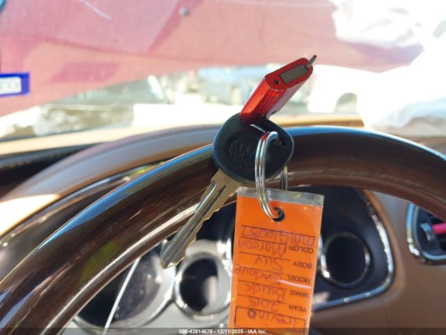 Buick Enclave Leather Image 10