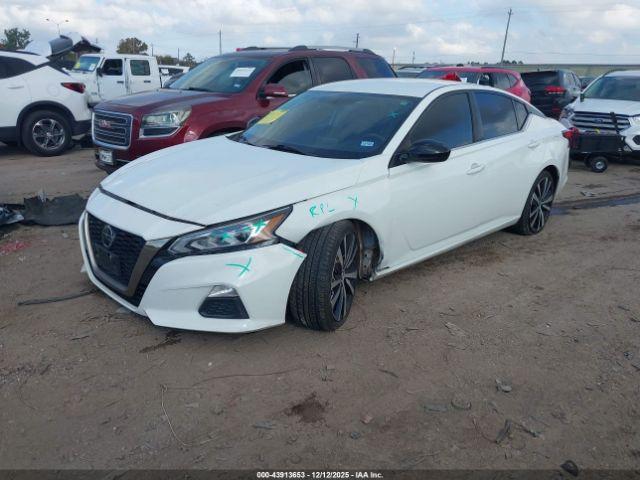 Nissan Altima 2.5 Sr Image 10