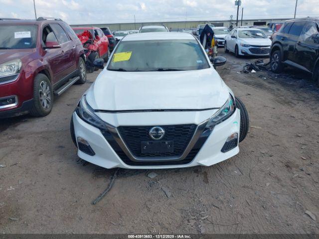 Nissan Altima 2.5 Sr Image 5