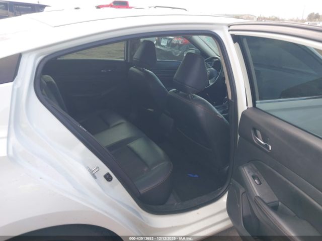 Nissan Altima 2.5 Sr Image 6