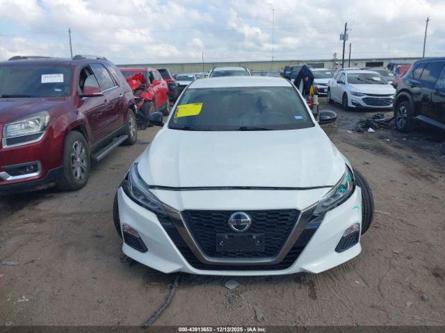 Nissan Altima 2.5 Sr Image 8