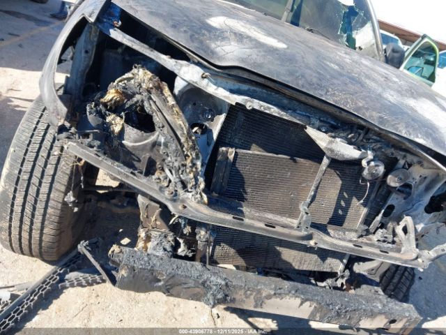 Toyota Tacoma Prerunner V6 Image 9