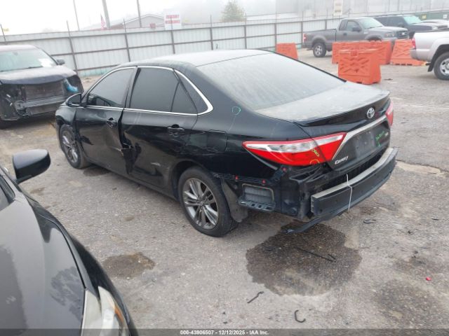 Toyota Camry Se Image 5