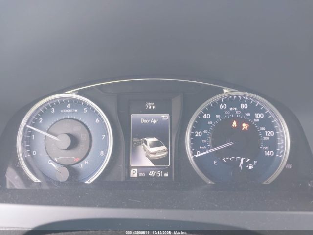 Toyota Camry Le Image 15