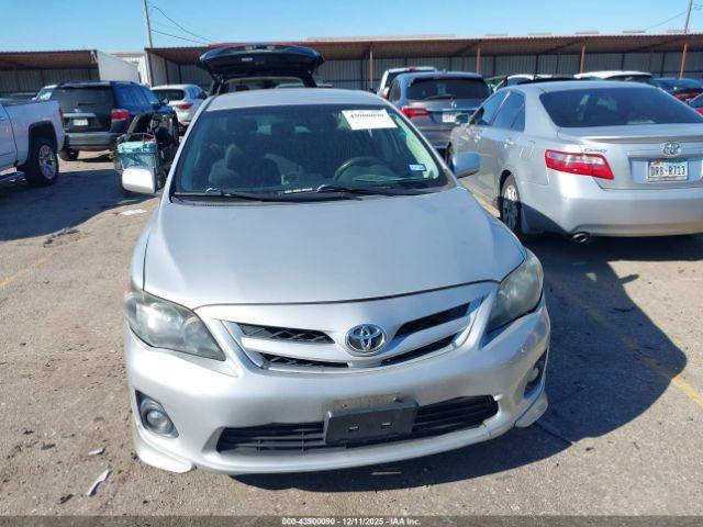 Toyota Corolla S Image 10