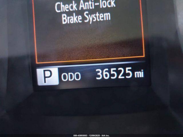 Toyota Tacoma Trd Off Road Image 14