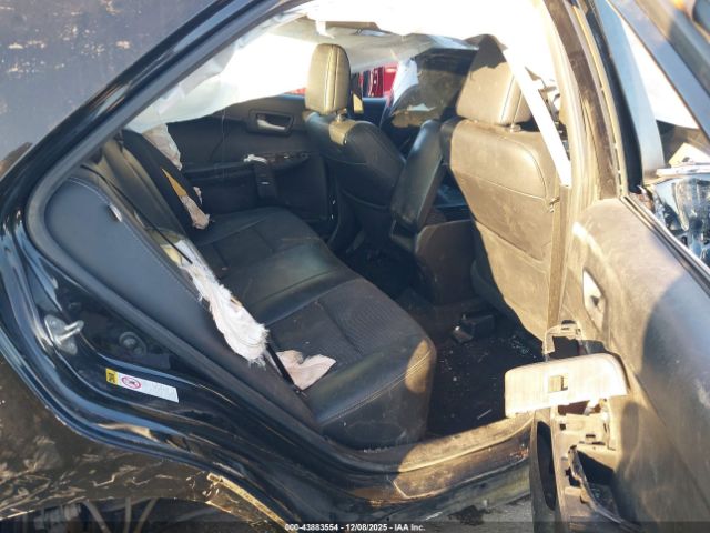 Toyota Camry Se Image 5