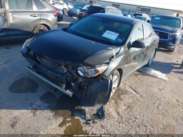 Nissan Sentra S Xtronic Cvt Image 3