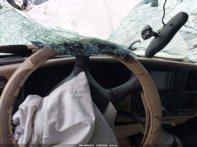 Chevrolet Tahoe Lt Image 14