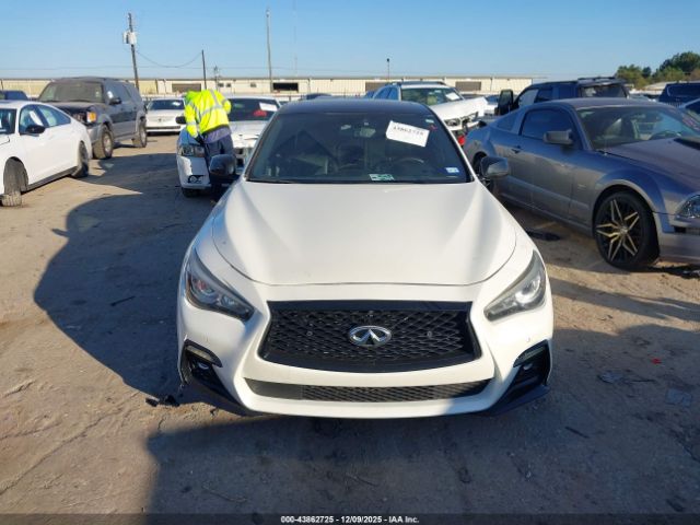 INFINITI Q50 3.0t Red Sport 400 Image 16