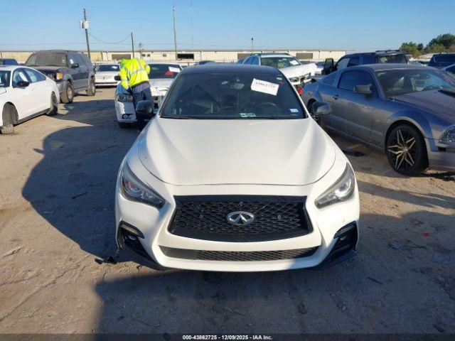 INFINITI Q50 3.0t Red Sport 400 Image 16
