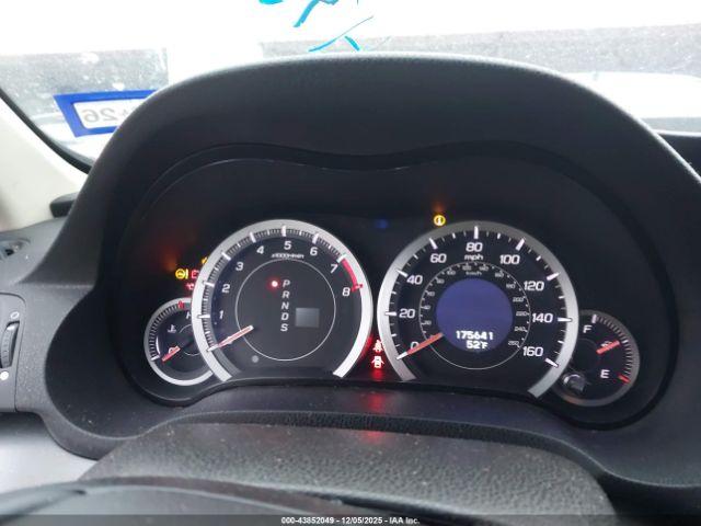 Acura TSX 2.4 Image 12