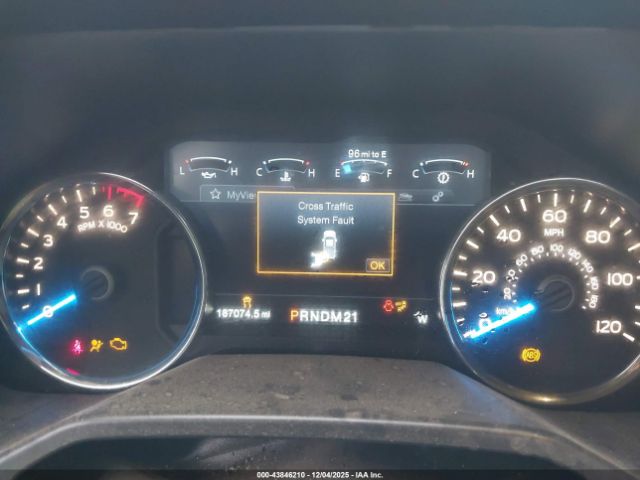 Ford F-150 Lariat Image 13