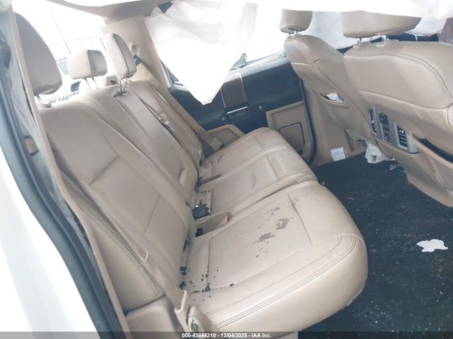 Ford F-150 Lariat Image 15