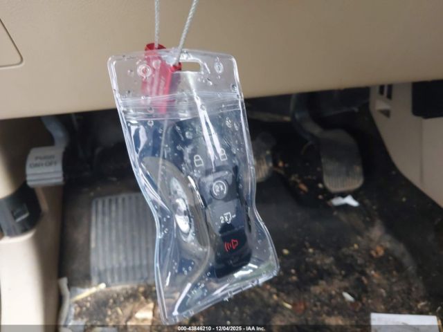 Ford F-150 Lariat Image 2