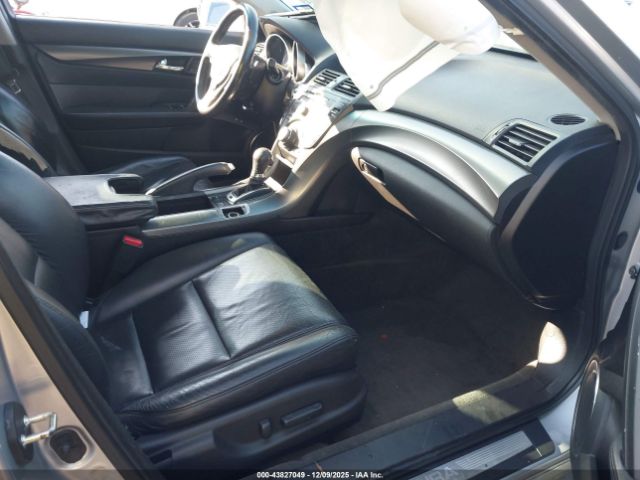 Acura TL Tech Auto Image 6