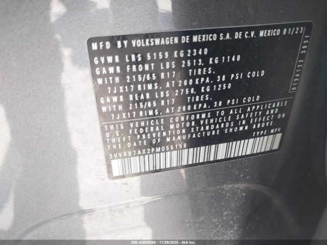 Volkswagen Tiguan 2.0t S Image 12