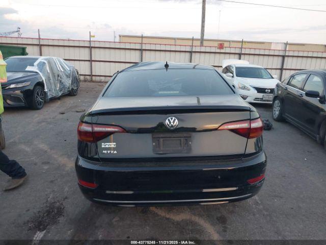 Volkswagen Jetta Image 8