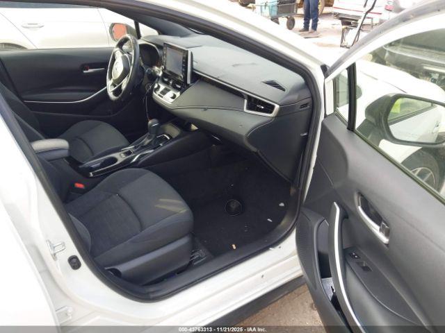 Toyota Corolla Se Image 5