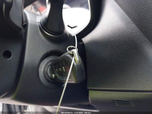 Toyota Corolla Se Image 10