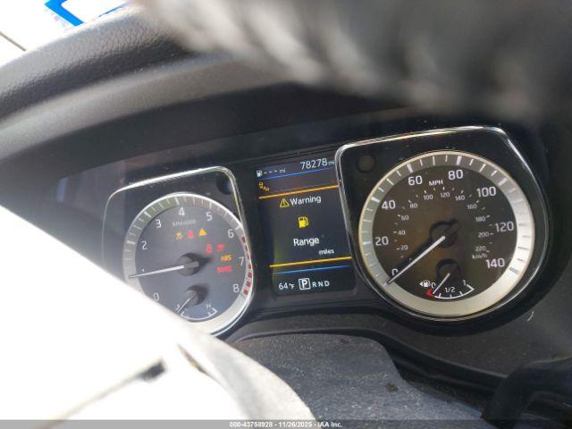 Nissan Titan Sl Image 6