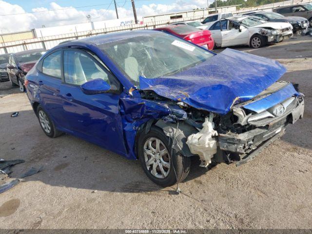  Salvage Hyundai ACCENT