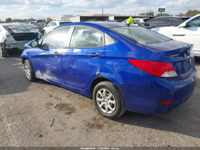 Hyundai ACCENT Gls Image 16
