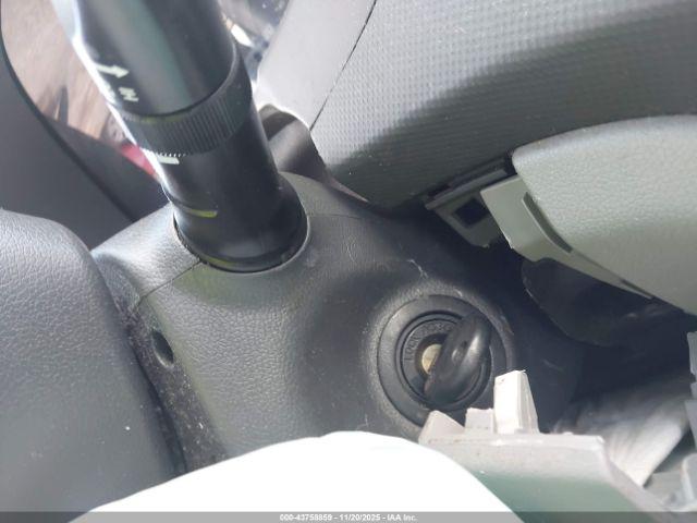 Hyundai ACCENT Gls Image 3