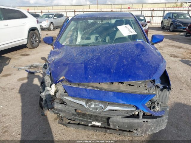 Hyundai ACCENT Gls Image 9