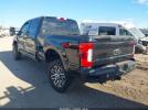 Ford F-250 Lariat Image 4