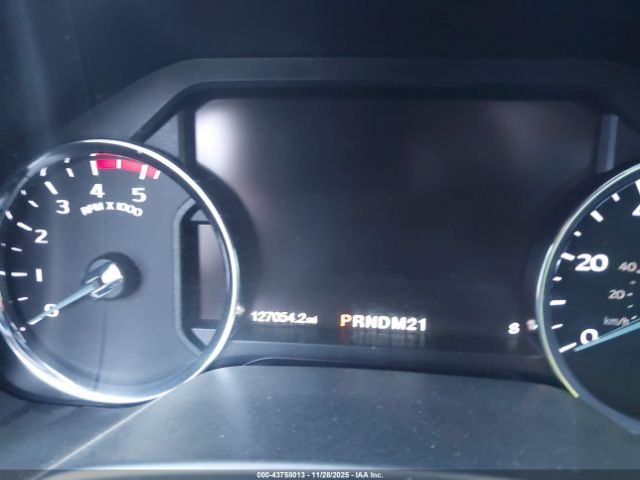 Ford F-250 Lariat Image 7