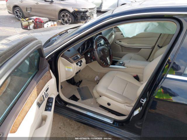 Mercedes-Benz E-Class Image 14