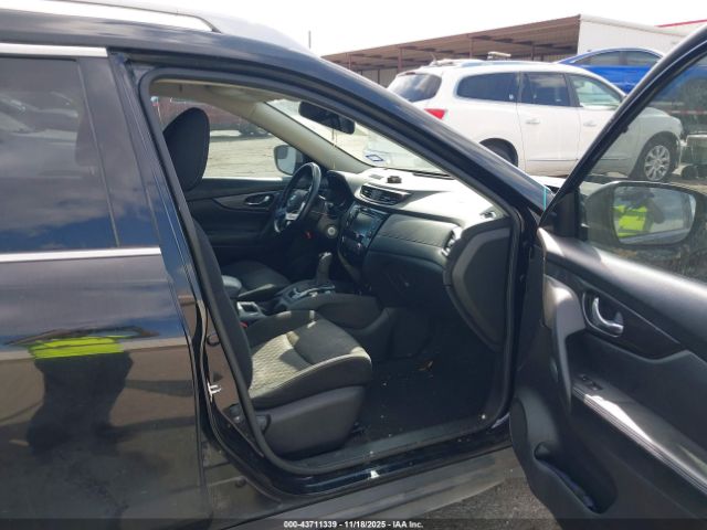 Nissan Rogue S Fwd Image 3