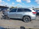 Toyota Highlander Le Image 17